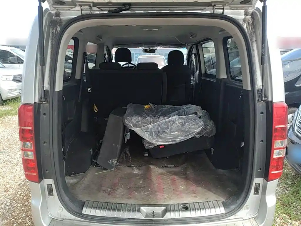 JAC Refine M3 2023 2022 1.5T 7-Seater Standard