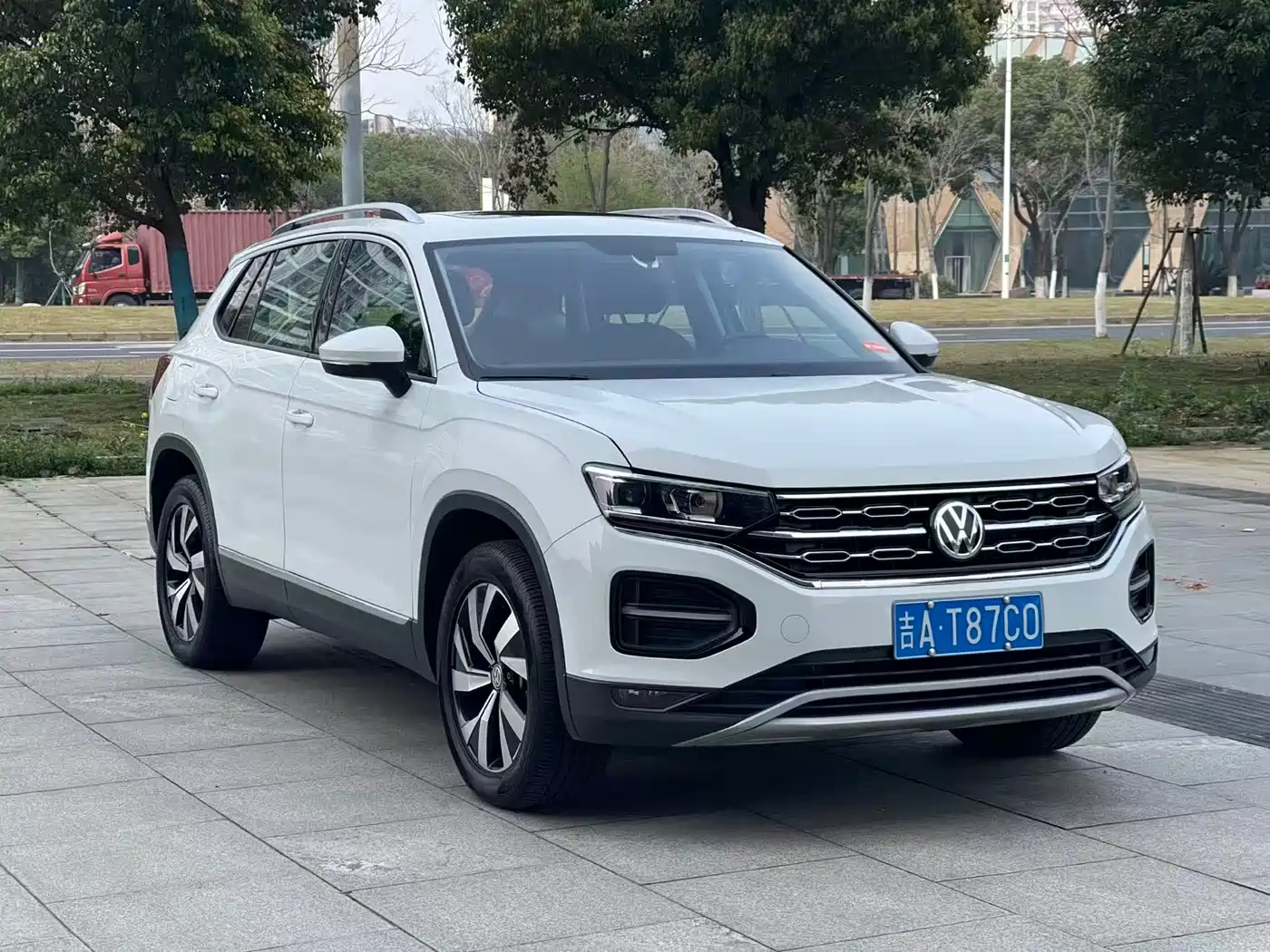 Volkswagen Tayron 2019 330TSI 2WD Luxury China V фото 3
