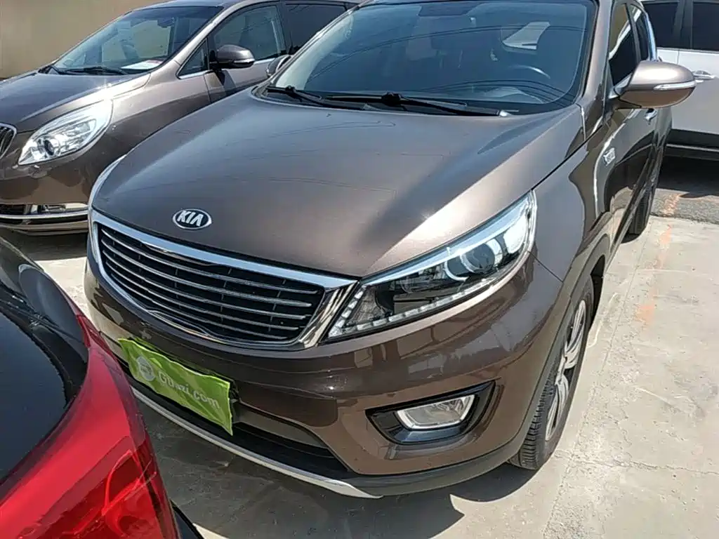 Kia Sportage 2016 2.0L Automatic 2WD DLX фото 3