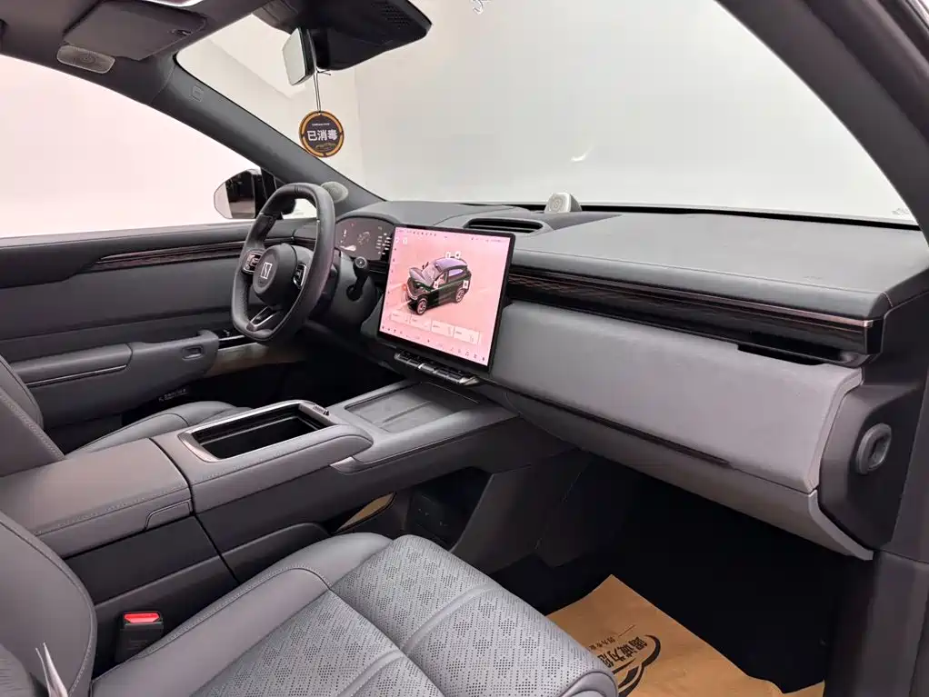 ZEEKR 7X 2025 2025 Model 75kWh RWD Smart Driving Edition