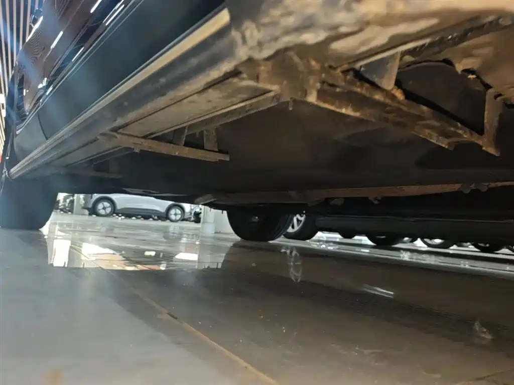 Hongqi HS5 2022 2.0T Smart Connect Premium Edition фото 21