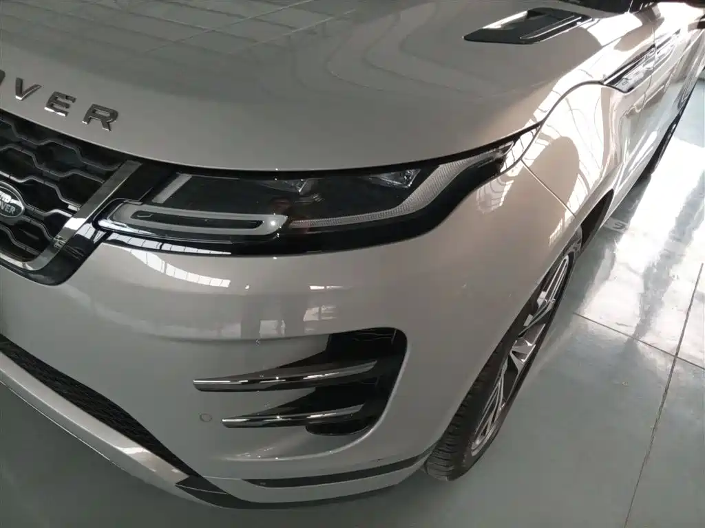Land Rover Range Rover Evoque 2021 Range Rover Evoque L 249PS R-Dynamic S Performance Edition фото 18