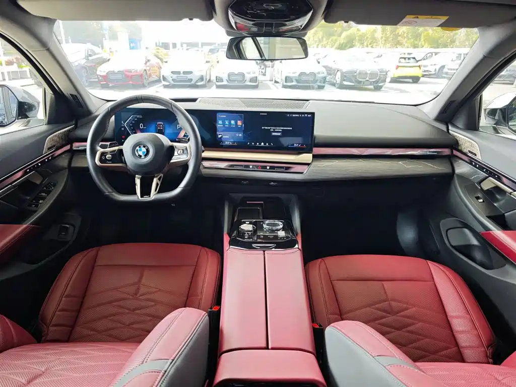 BMW 5 Series 2024 530Li Premium M Sport Package фото 13