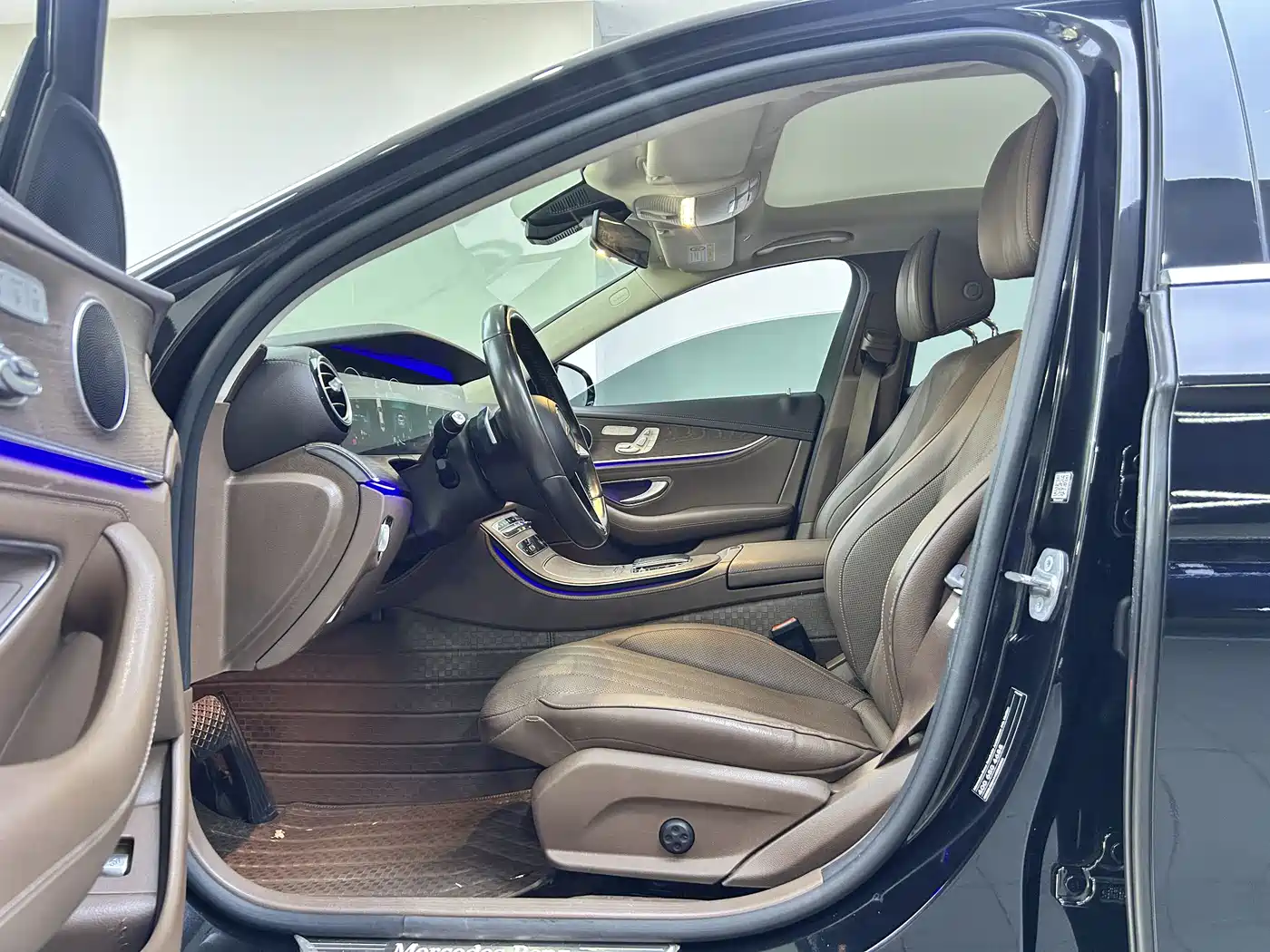 Mercedes-Benz E-Class 2021 E 300 L Fashion фото 7