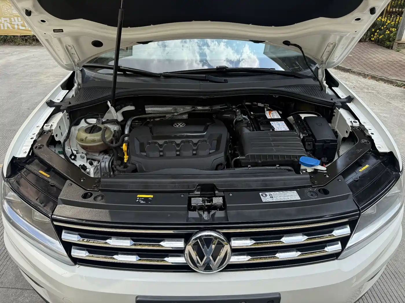 Volkswagen Tiguan L 2018 330TSI Automatic 2WD Comfort Edition фото 21
