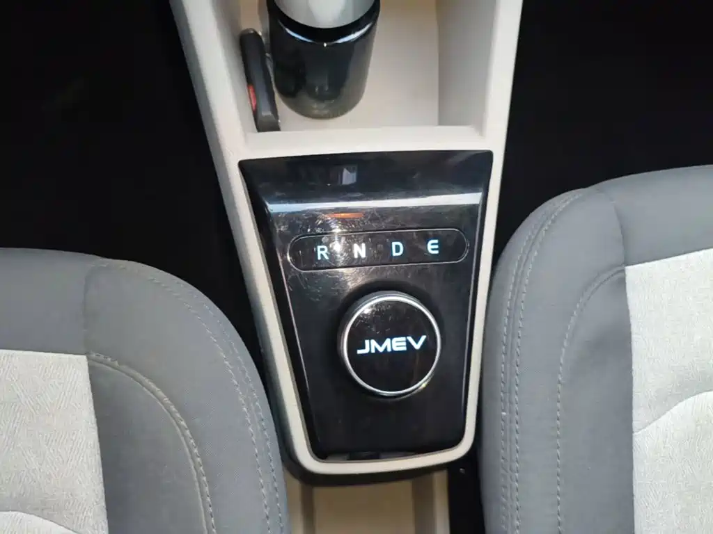 JMCG New Energy Little Kirin 2025 2024 201km Comfort Model