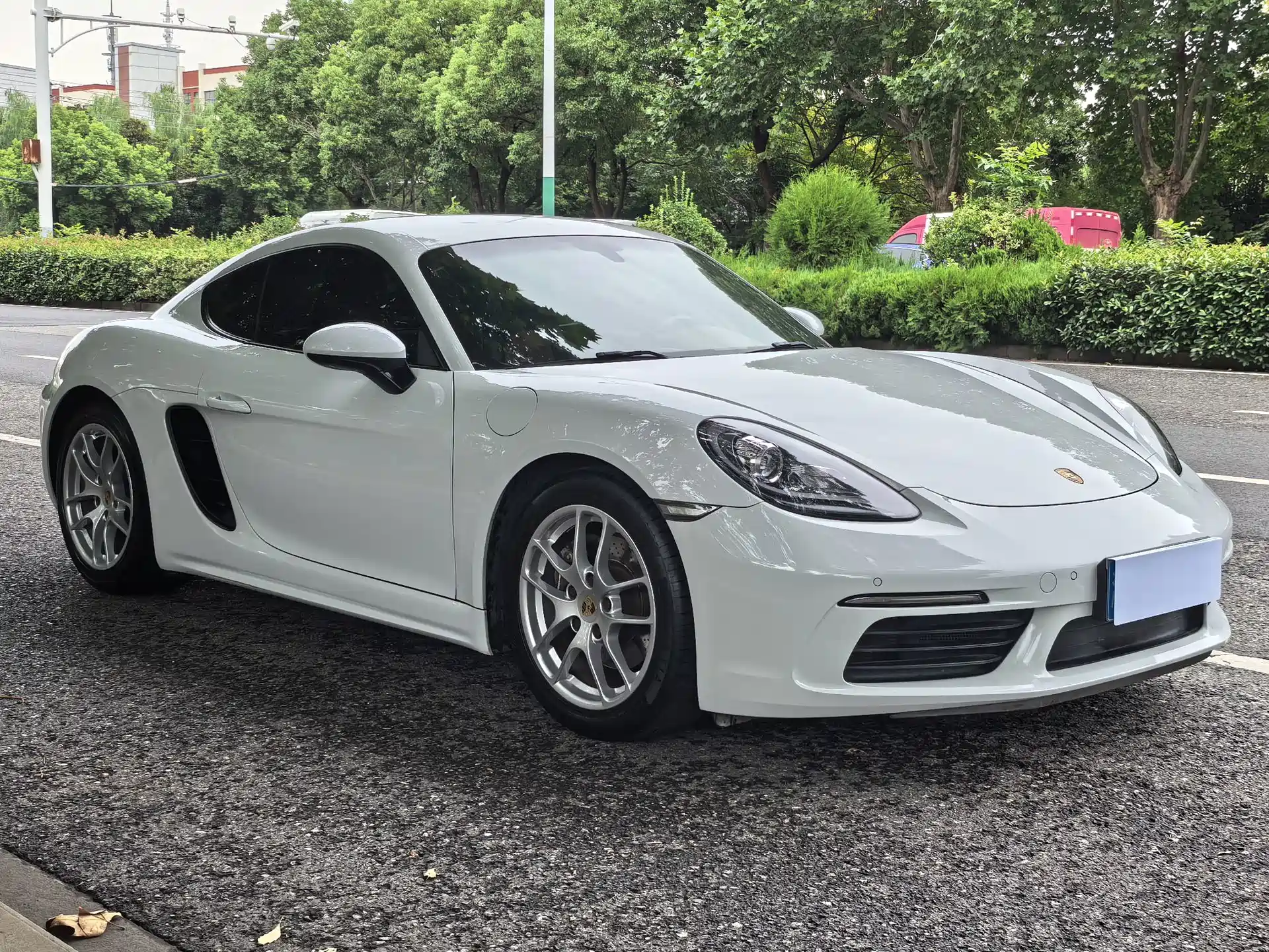 صورة 3 - Porsche 718