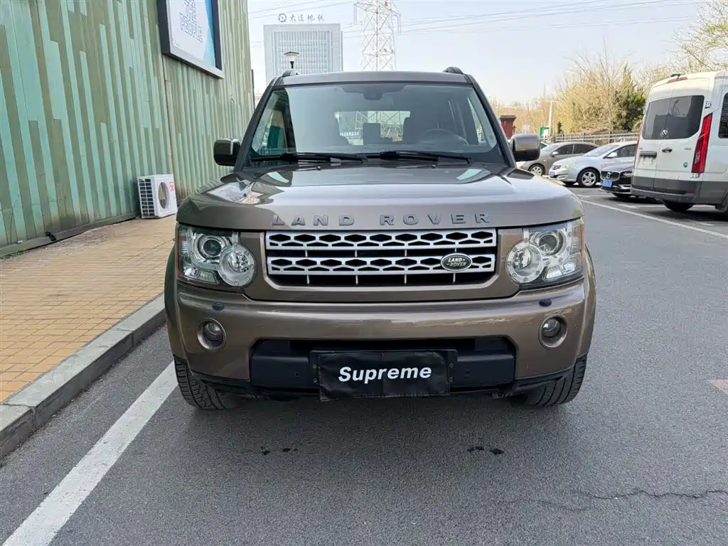 Land Rover Discovery 2012 3.0 SDV6 HSE Diesel фото 2