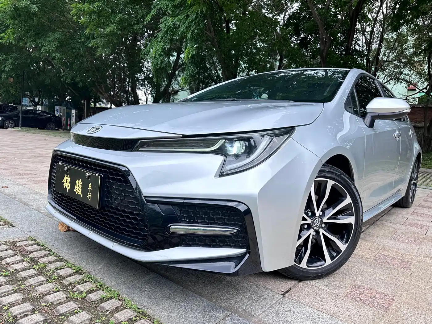 Toyota Levin 2021 185T CVT Sport Edition фото 8