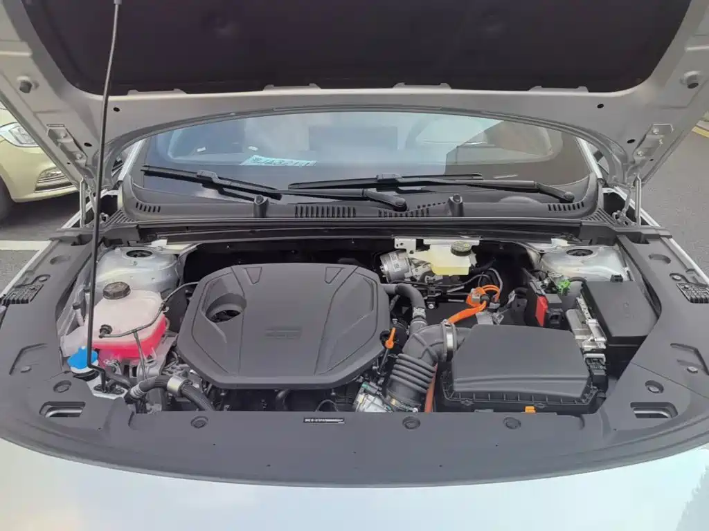 Geely Galaxy Galaxy L6 2026 2025 EM-i 140km Explorer+ Edition