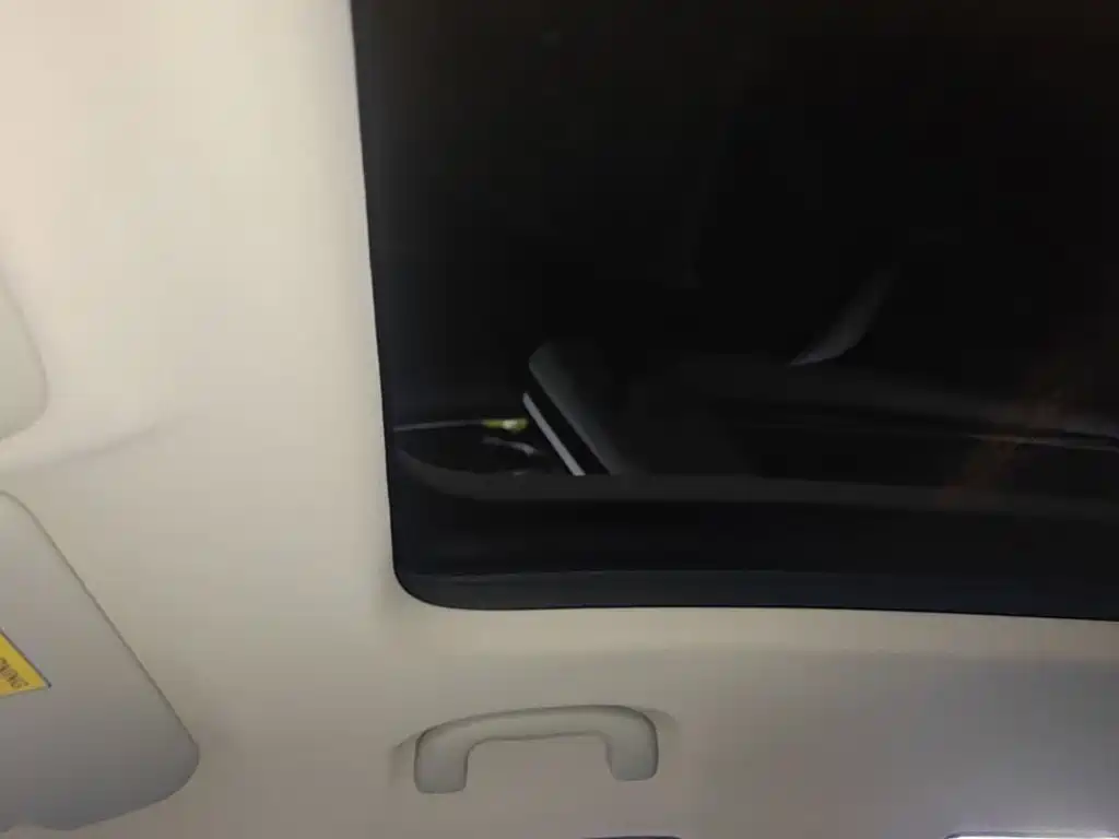 Roewe RX5 2016 2016 20T 2WD Automatic Internet Smart Edition