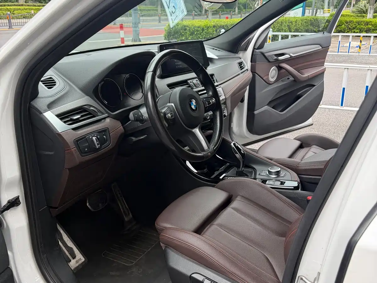 BMW X2 2022 sDrive25i Edge Edition фото 8