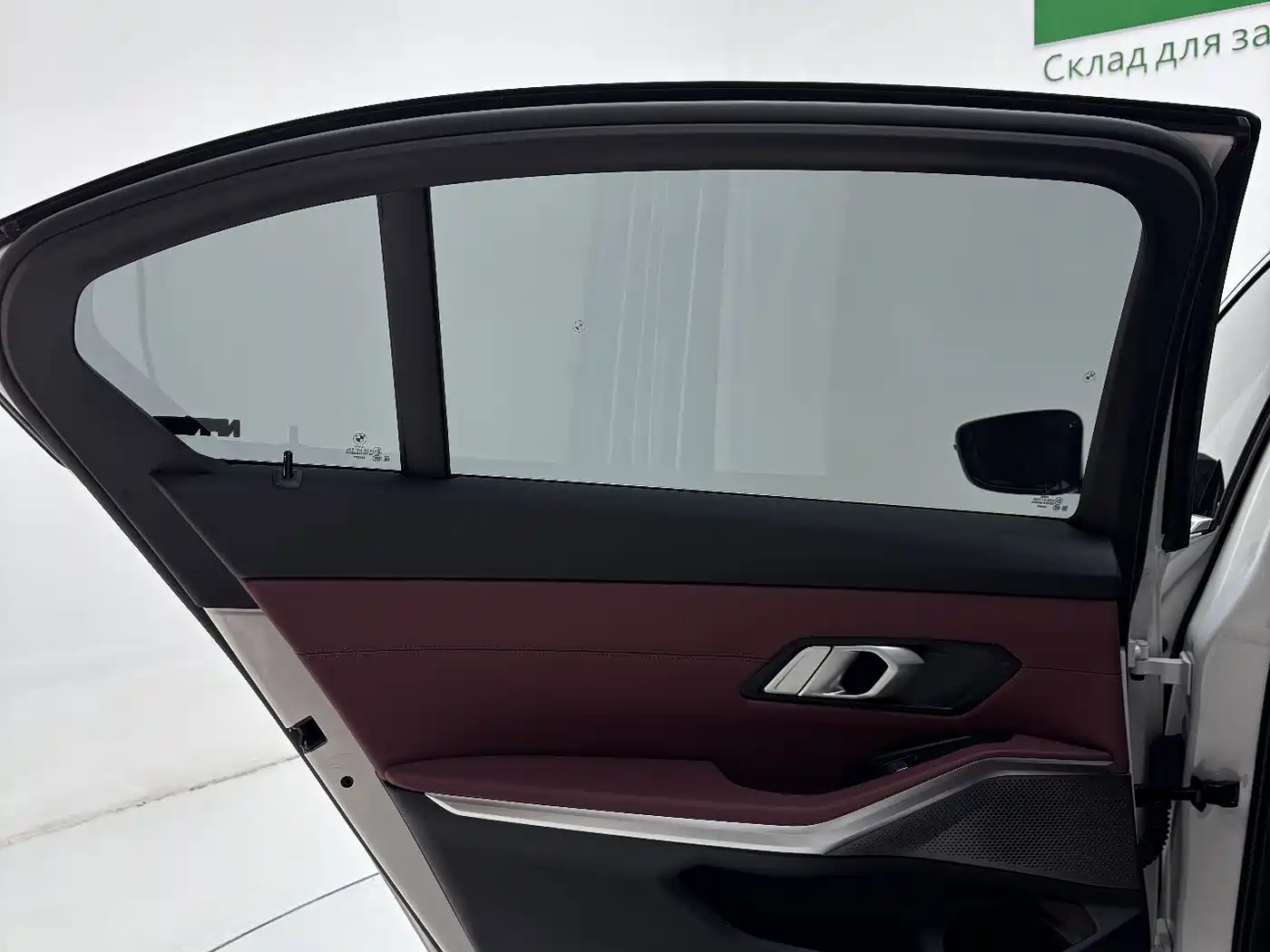BMW 3 Series 2023 320Li M Sport Package фото 9