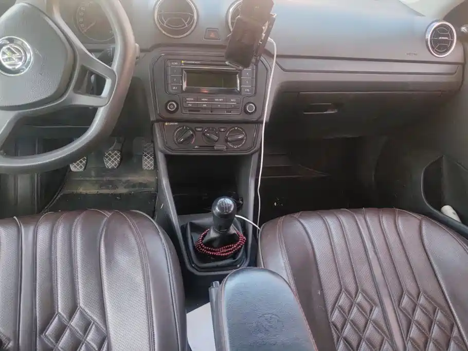 Volkswagen Jetta 2019 2019 Dream Edition 1.4L Manual Fashion