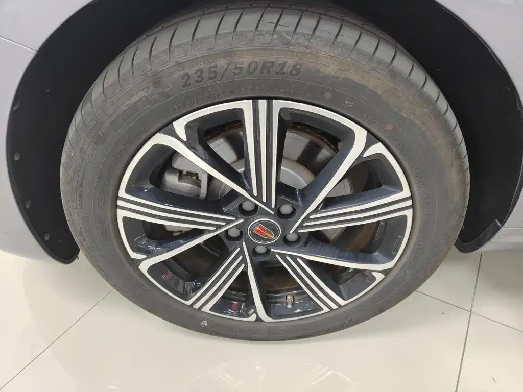 Hongqi H5 PHEV 2025 2025 170 Super Hybrid Edition