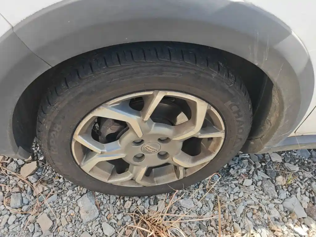 Geely Yuanjing X1 2018 2017 1.3L Manual Crazy Fun Edition