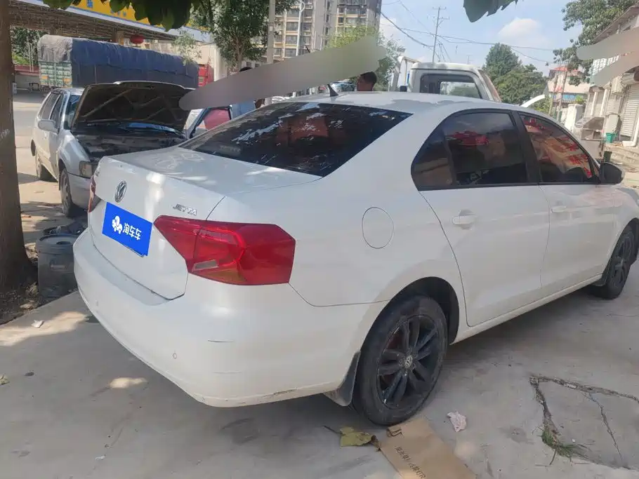 Volkswagen Jetta 2019 2019 Dream Edition 1.4L Manual Fashion