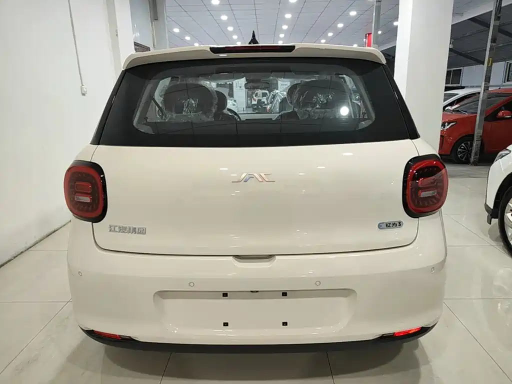 JAC Yiwei Yiwei 3 2025 2024 Beloved Edition 330km Lite