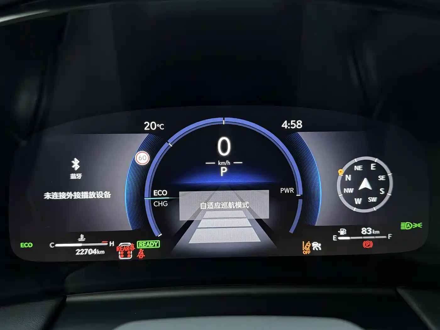 Lexus LM 2023 500h 6-Seater Prestige Edition фото 18