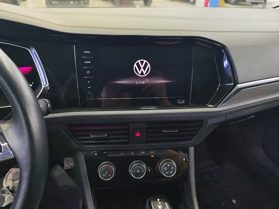 Volkswagen Sagitar 2021 280TSI DSG Comfort Smart Connect Edition фото 13