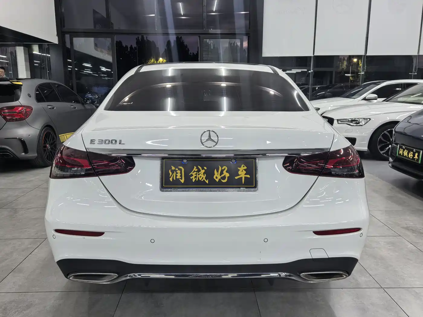 Mercedes-Benz E-Class 2021 E 300 L Sport Fashion фото 5