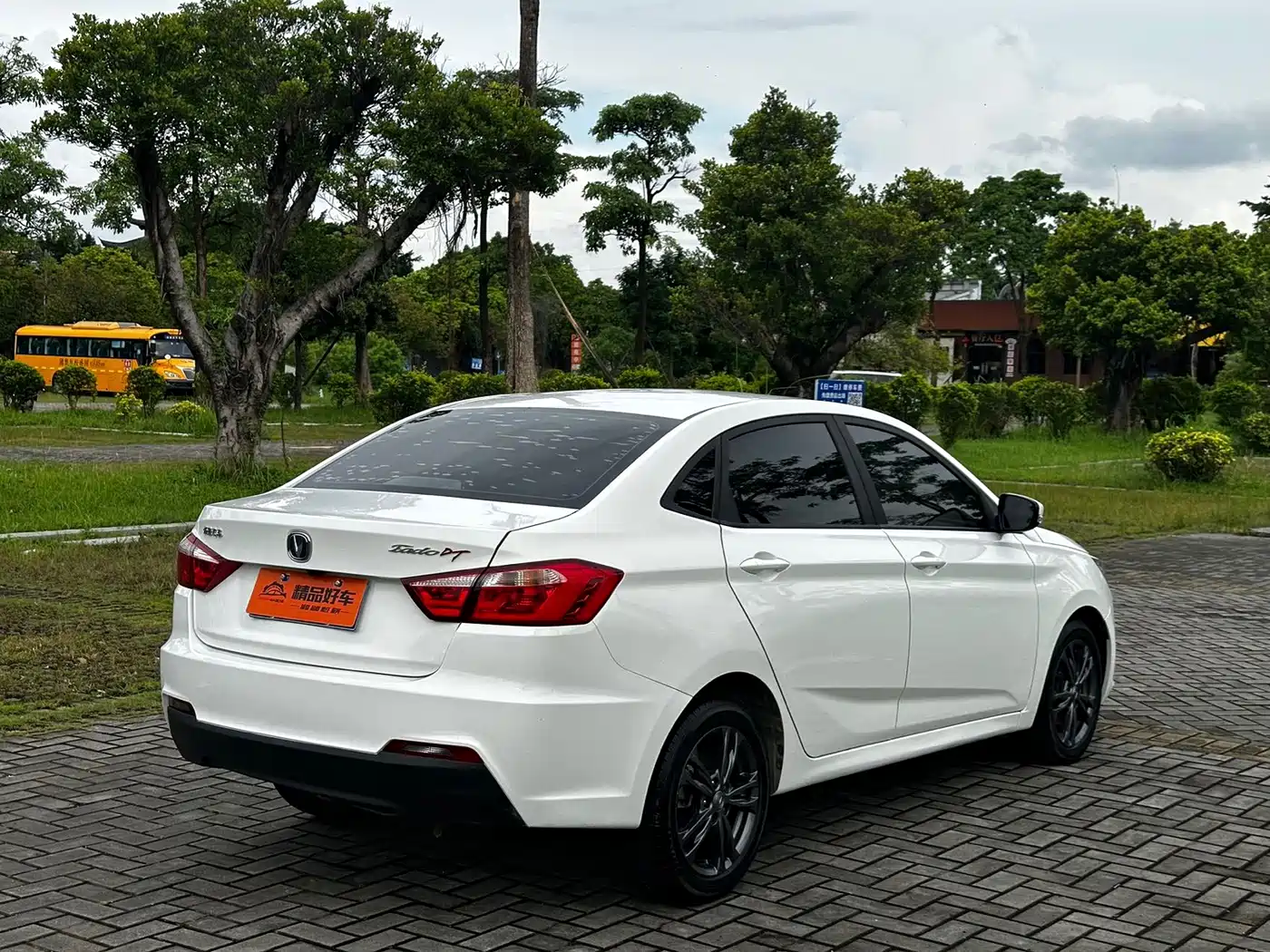 Changan Eado DT 2021 2021 1.6L Automatic Luxury