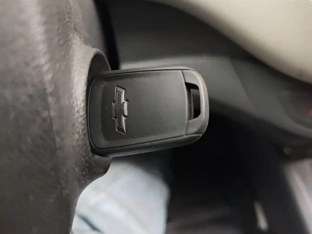 Chevrolet Sail 2015 Sail 3 1.3L AMT Ideal Edition фото 12
