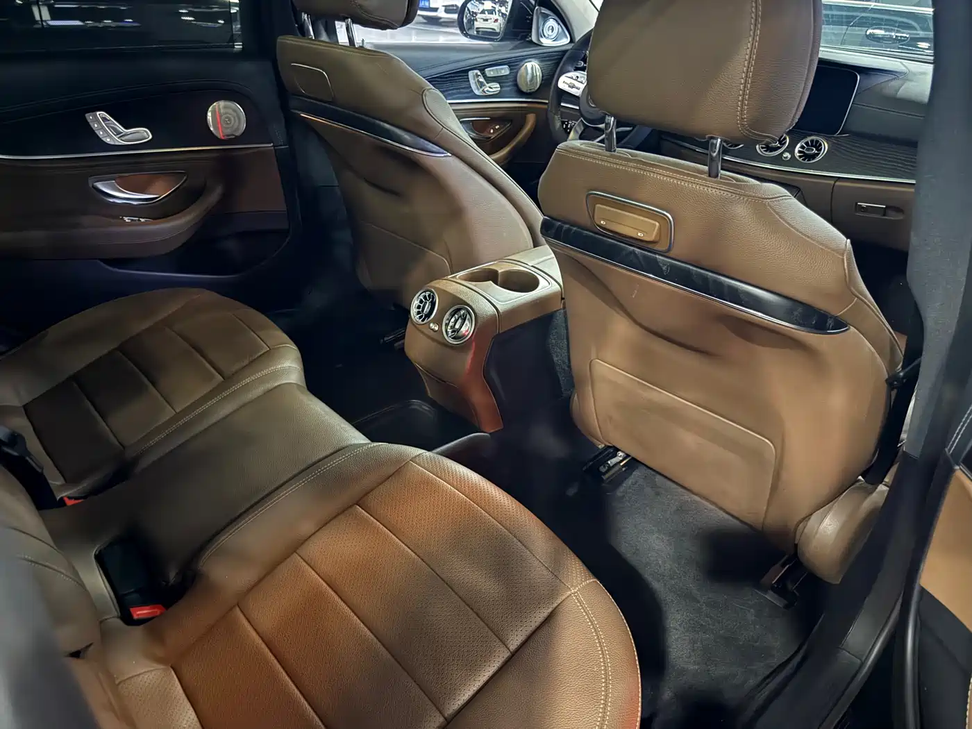 Mercedes-Benz E-Class 2020 Facelift E 300 L Fashion фото 9