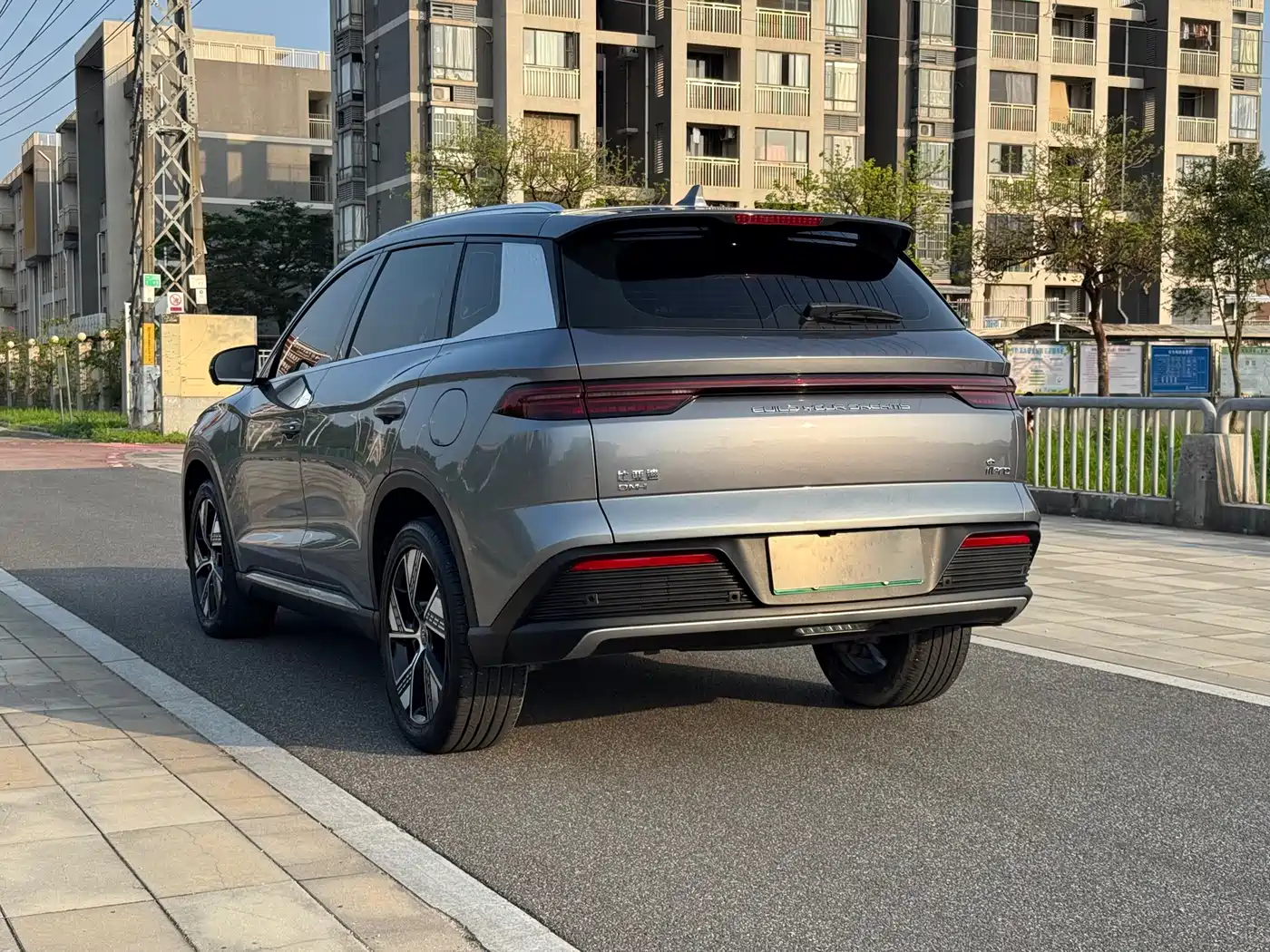 BYD Song Pro New Energy 2023 Champion Edition DM-i 110KM Excellence фото 7