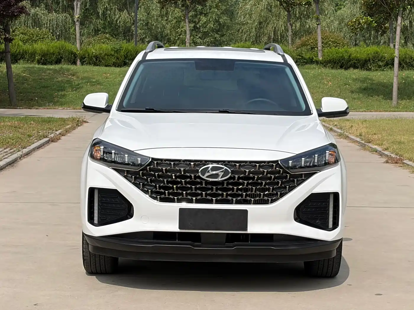 Hyundai Beijing Hyundai ix35 2021 240TGDi DCT 2WD GLS Leading Edition фото 2
