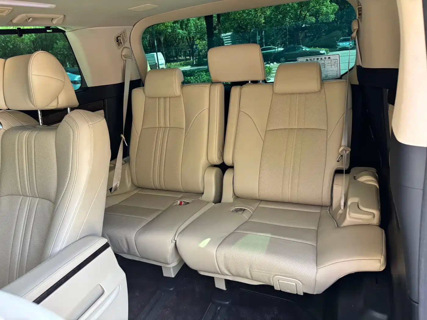 Toyota Vellfire 2023 Crown Hybrid 2.5L HV Premium фото 10