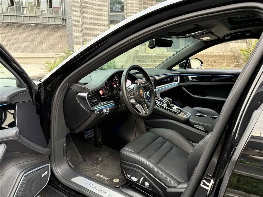 Porsche Panamera 2017 Panamera 3.0T фото 5