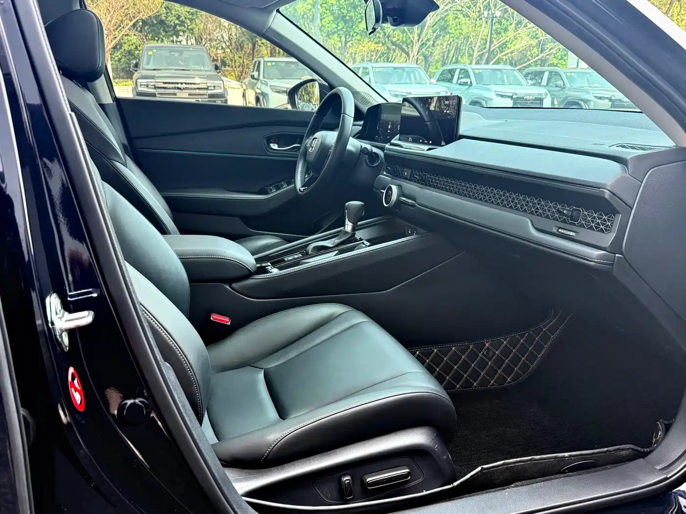 Honda Accord 2023 260TURBO Comfort Edition фото 11