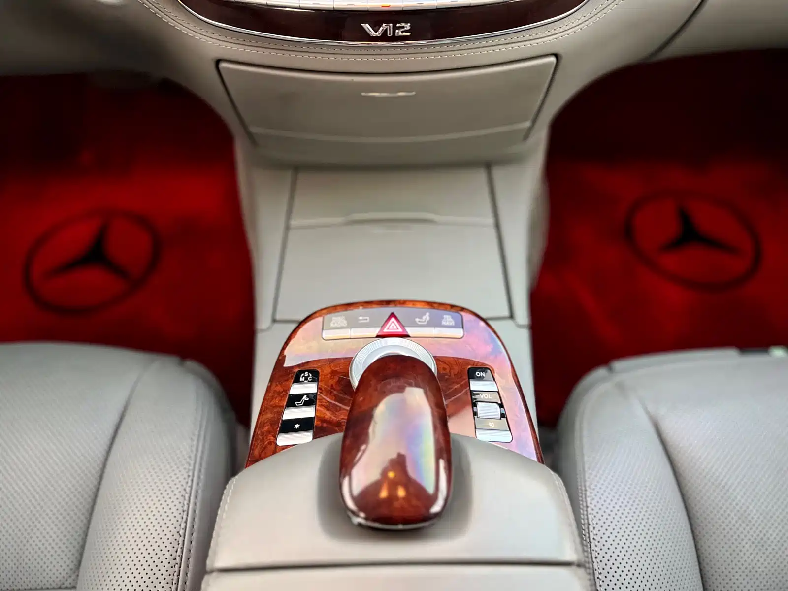 صورة 18 - Mercedes-Benz S-Class