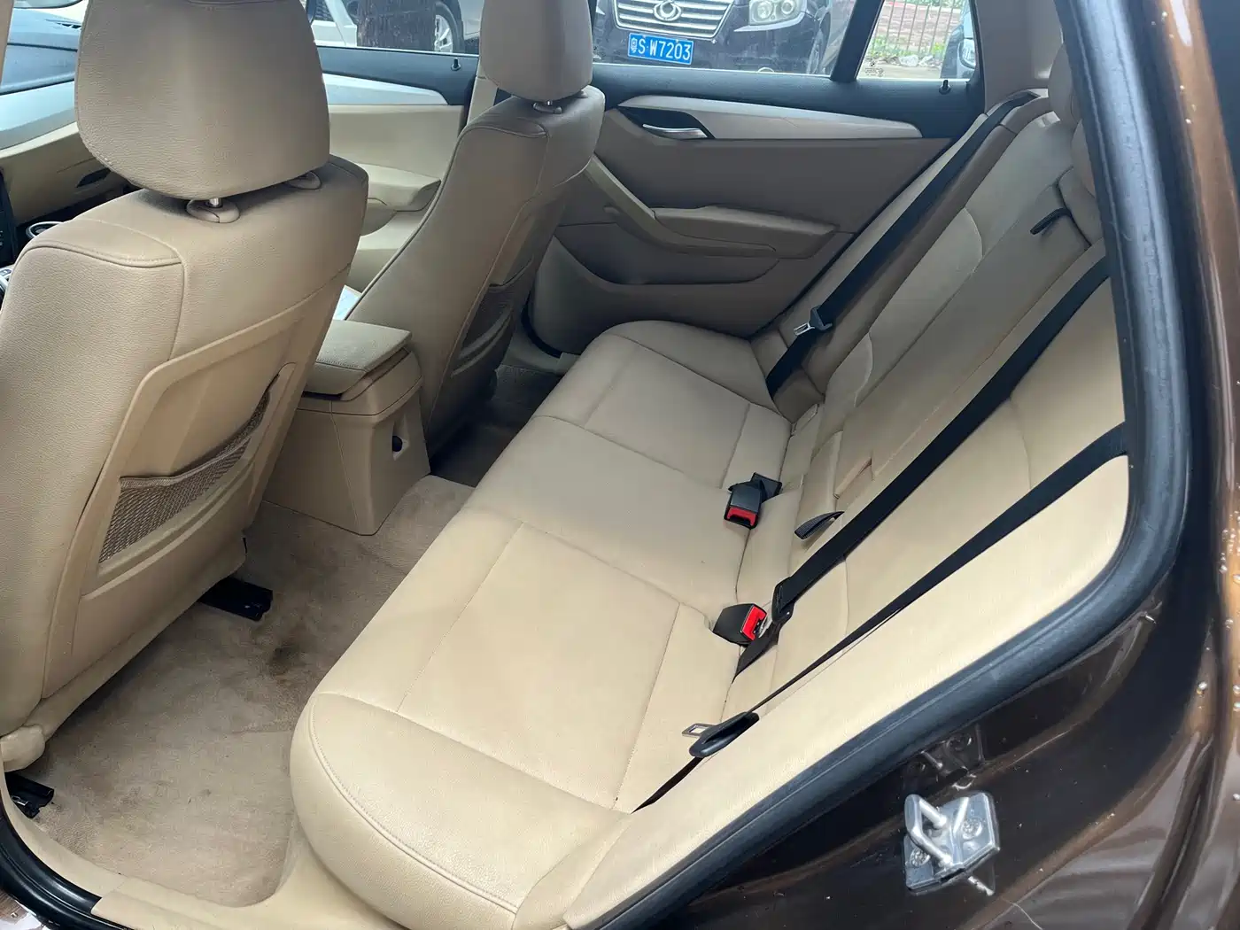 BMW X1 2012 sDrive20i Leading Model фото 6