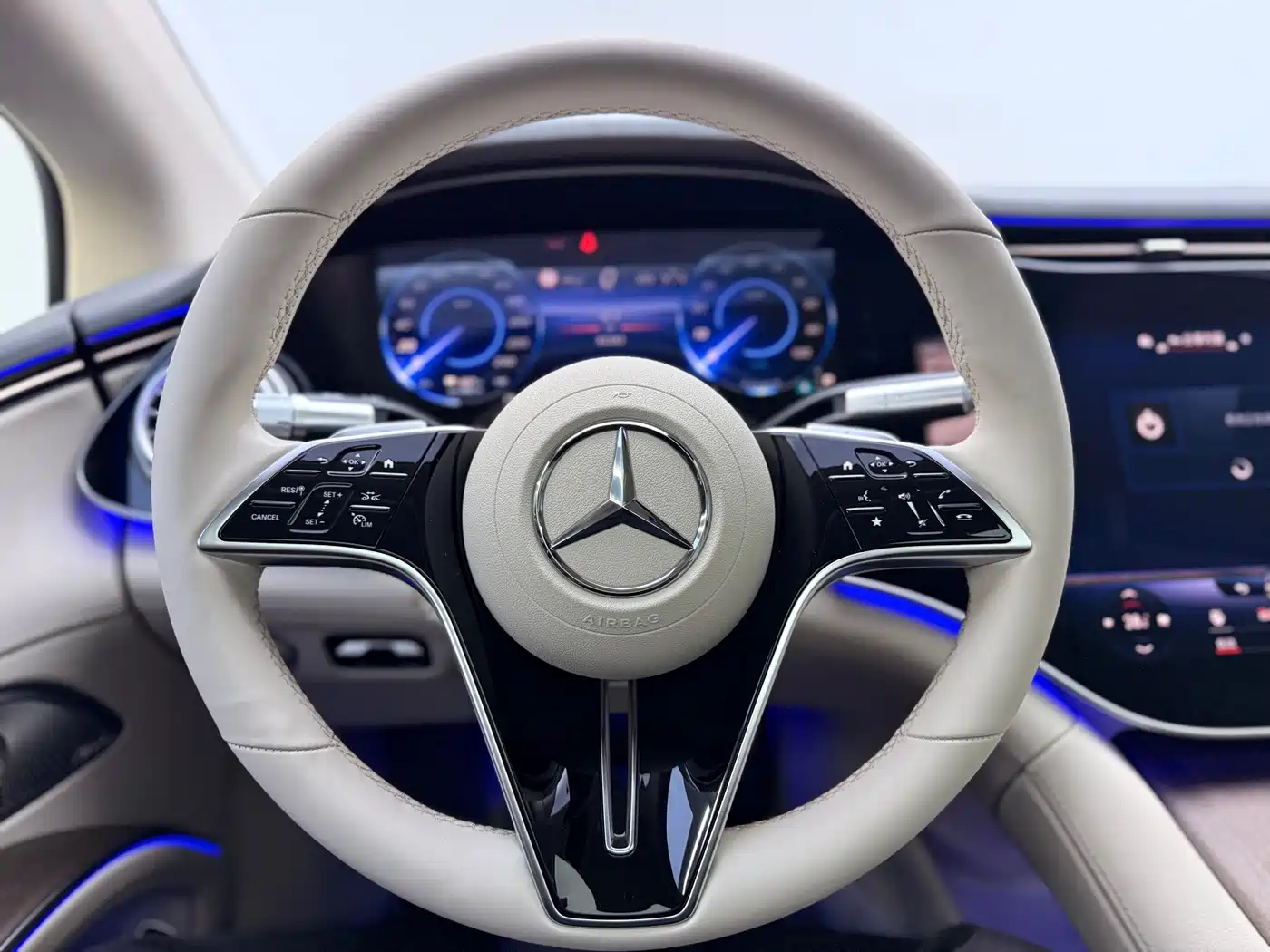 Mercedes-Benz EQS 2022 Model Year Facelift 450+ Pioneer Edition фото 30