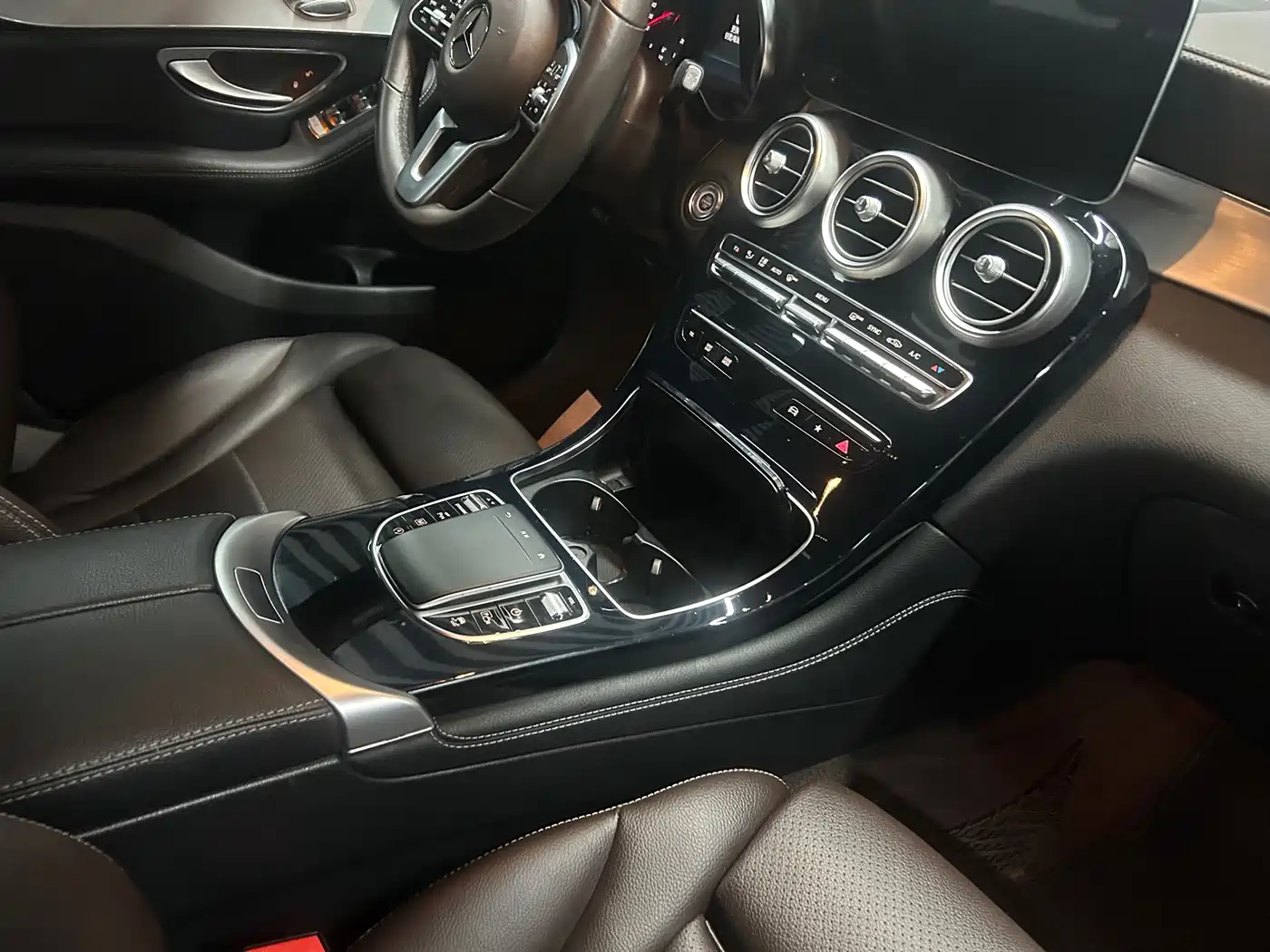 Mercedes-Benz GLC 2020 GLC 260 L 4MATIC Dynamic фото 8