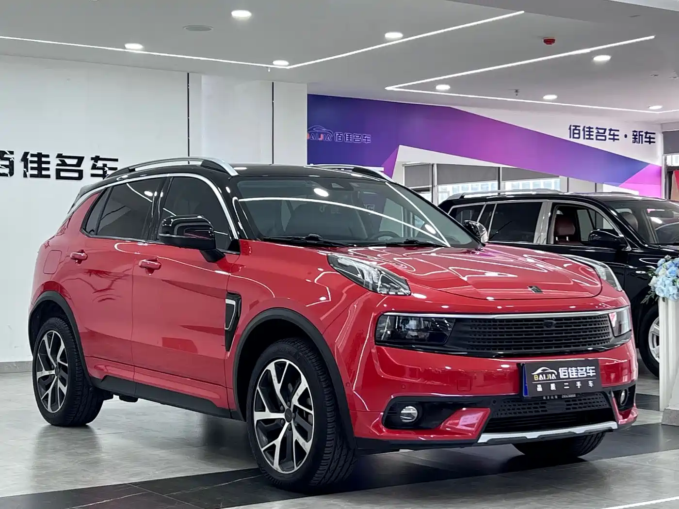 Lynk & Co 01 2017 2.0T AWD Pro фото 3