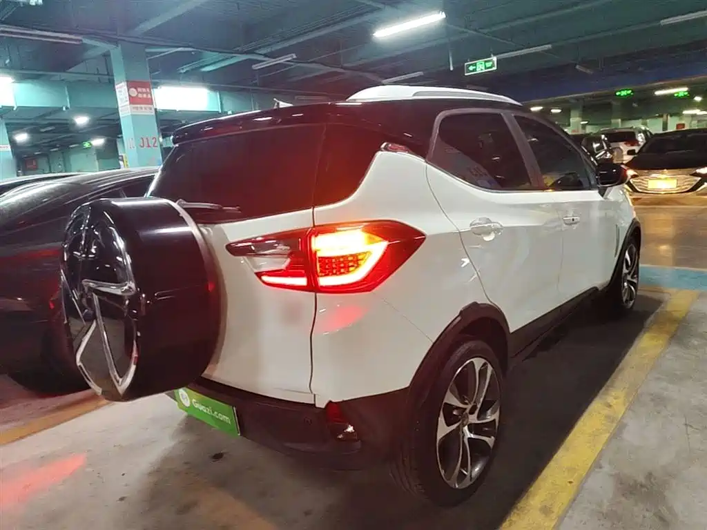 BYD Yuan 2016 1.5TID Automatic Honor фото 7