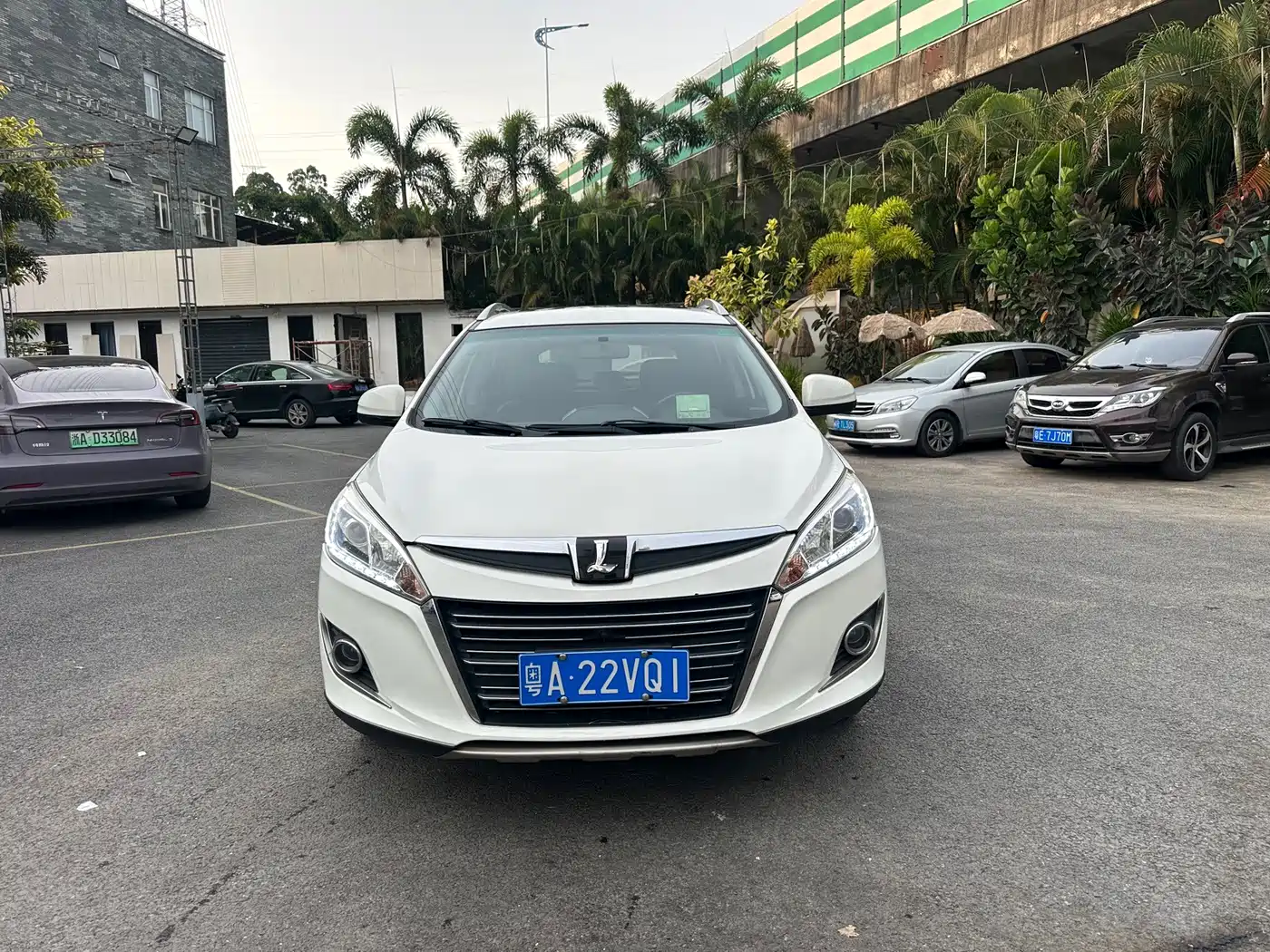 Luxgen U6 SUV 2015 2015 1.8T Fashion Edition