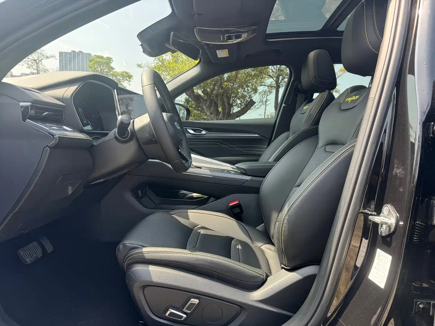 GEELY AUTOMOBILE XINGRUI