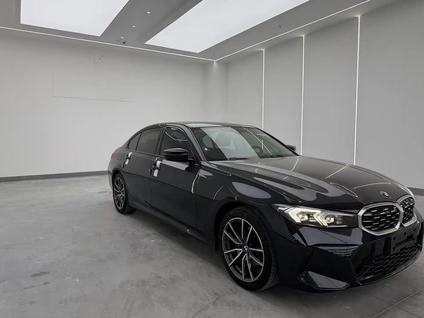 BMW 3 Series 2024 325Li M Sport Package фото 3