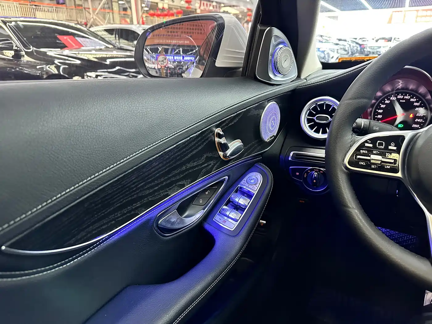 Mercedes-Benz C-Class 2019 C 180 L Fashion Sport Edition фото 15