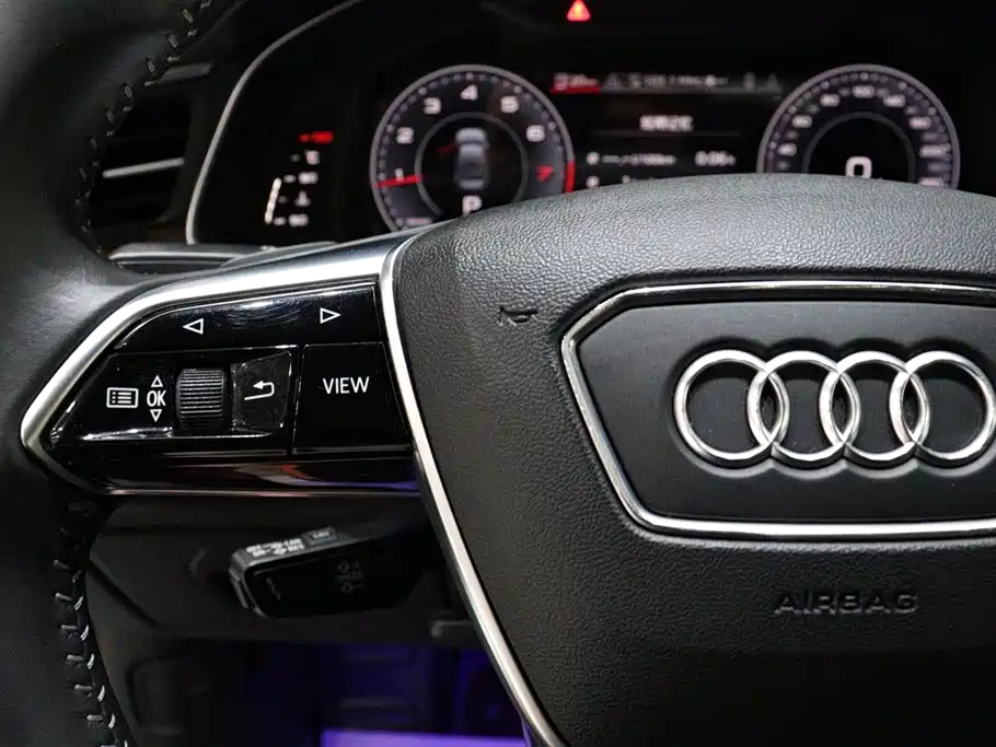 Audi A6L 2019 45 TFSI quattro Premium Dynamic фото 16