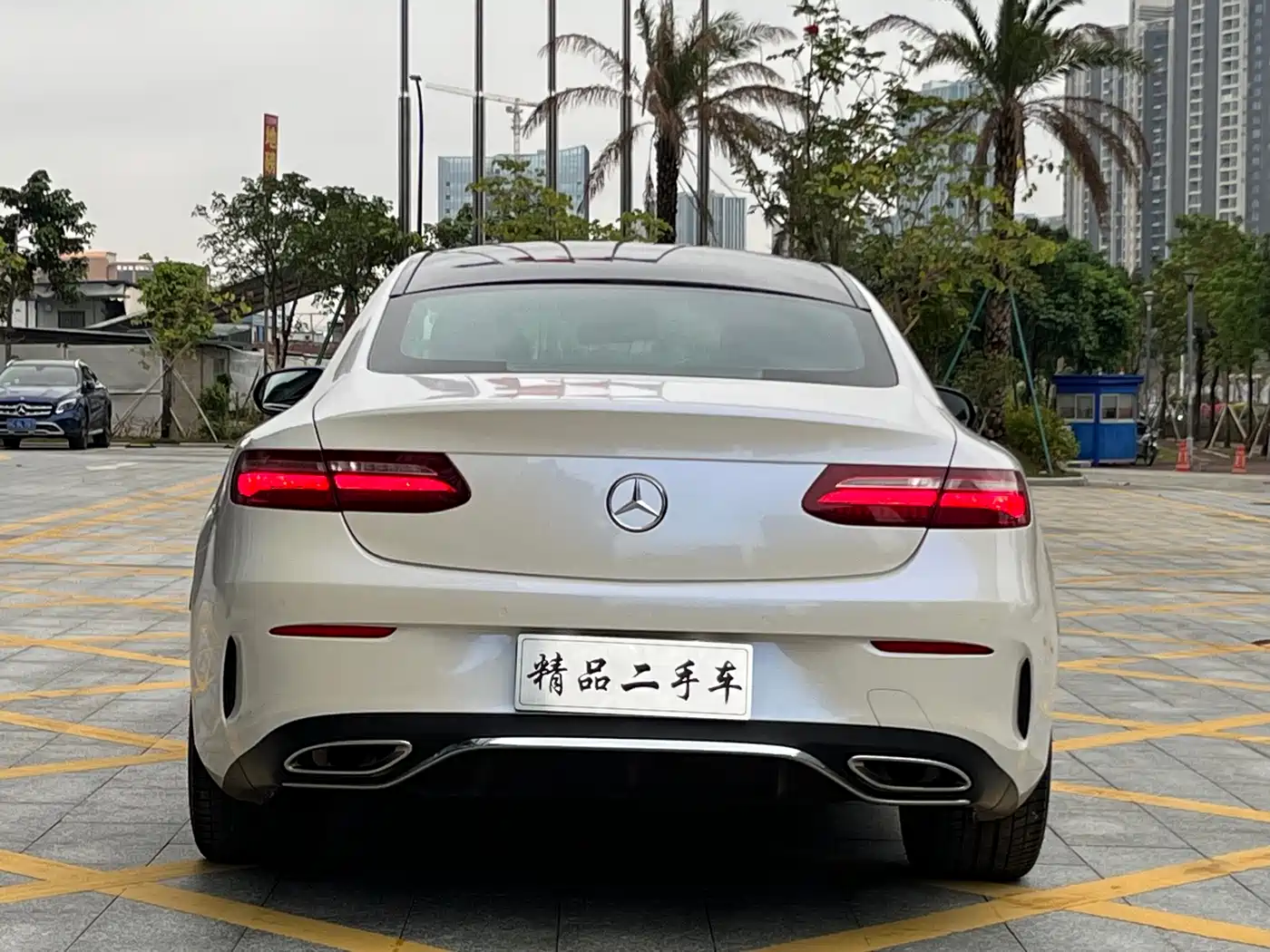 Mercedes-Benz E-Class (Import) 2017 E 200 4MATIC Coupe фото 5