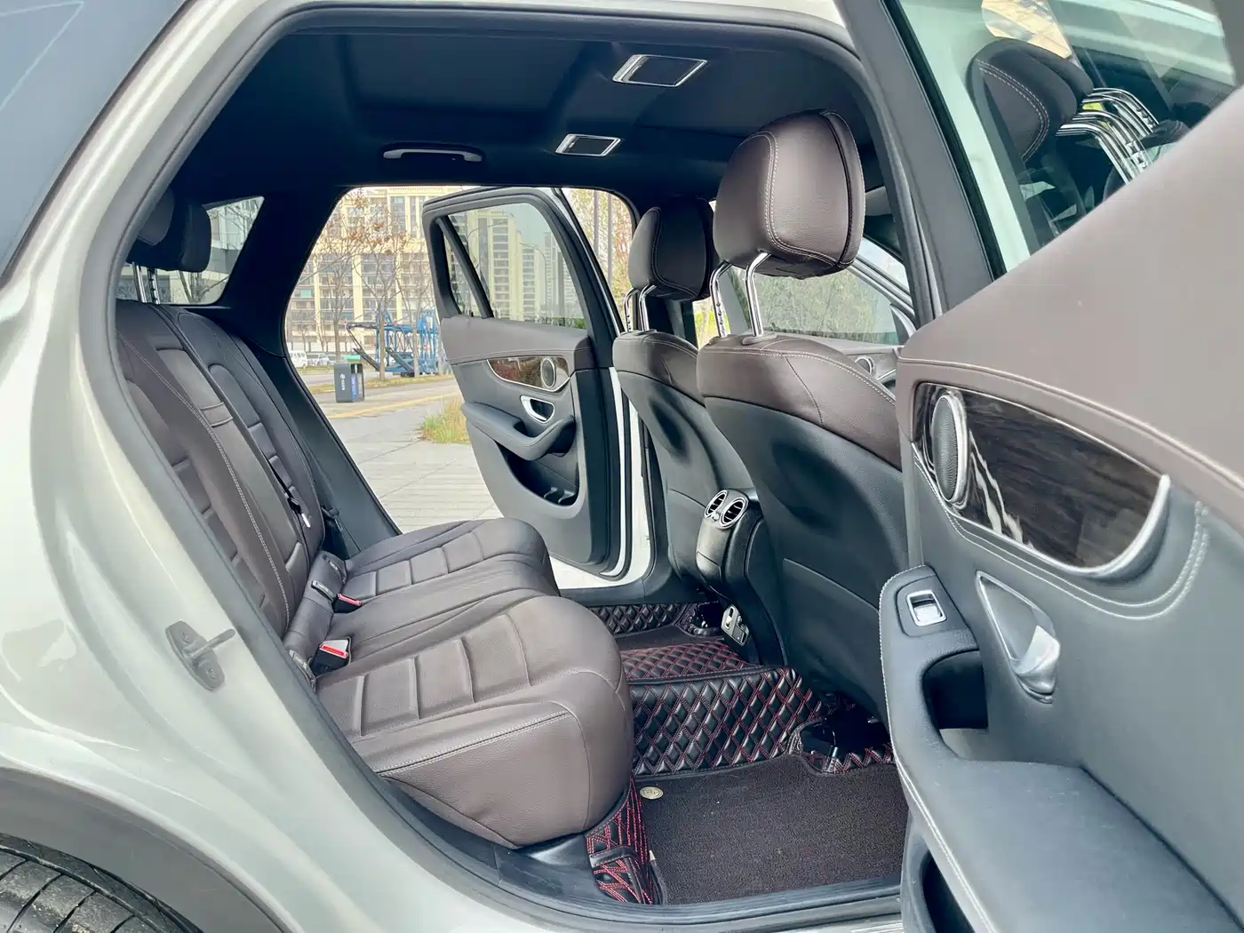 Mercedes-Benz GLC 2019 GLC 260 L 4MATIC Dynamic фото 15