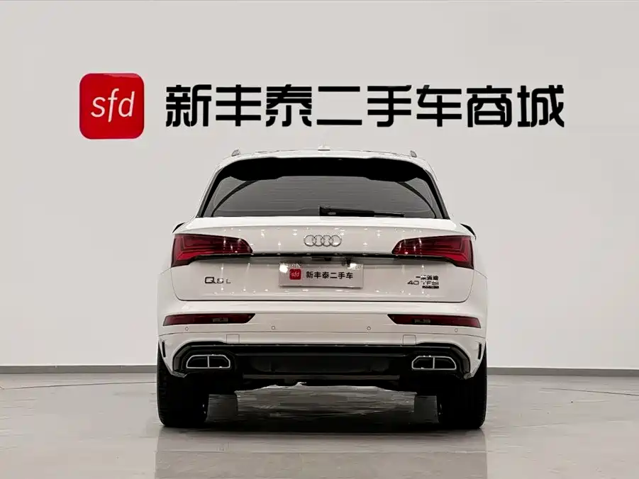 Audi Q5L 2023 40T Luxury Dynamic фото 7