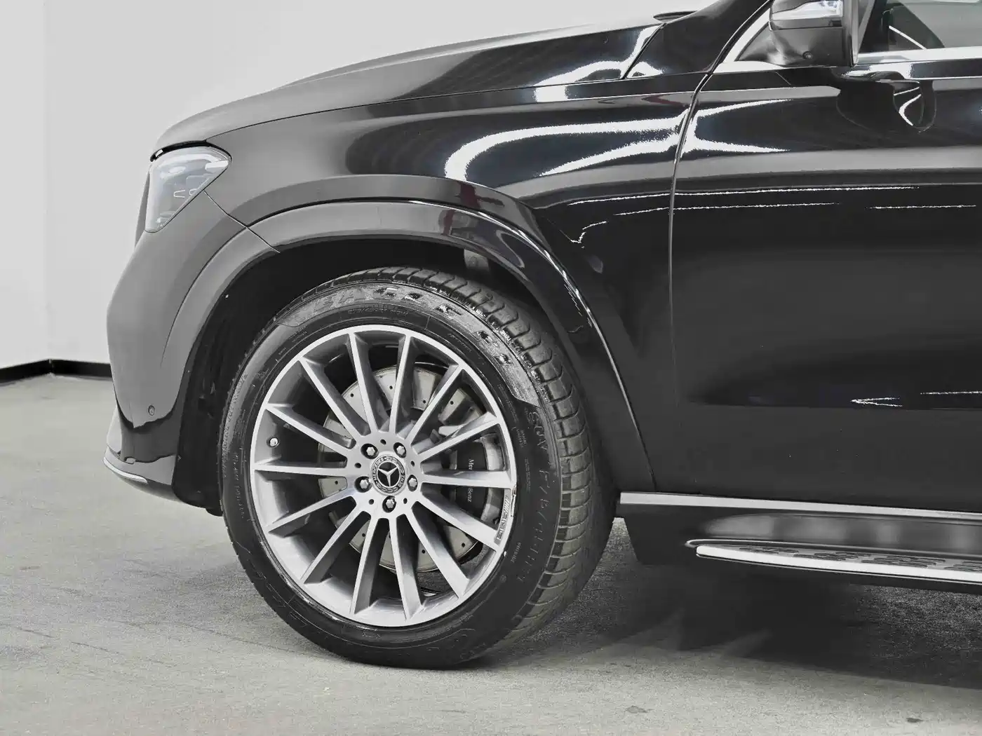 Mercedes-Benz GLE 2024 GLE 450 4MATIC Luxury фото 32