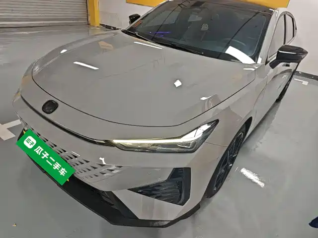 Changan UNI-V 2024