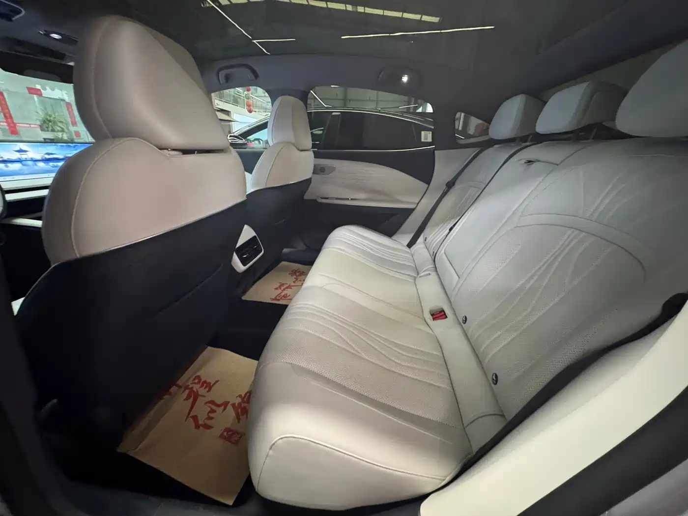 Geely Galaxy Galaxy E8 2024 665km RWD Starship Voyager Edition фото 18